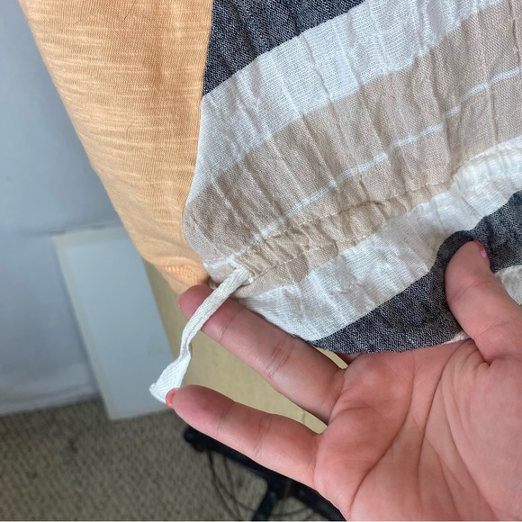 Little Yellow Button (Anthropologie) Peach/Striped Casual Tee Size S - Picture 10 of 15